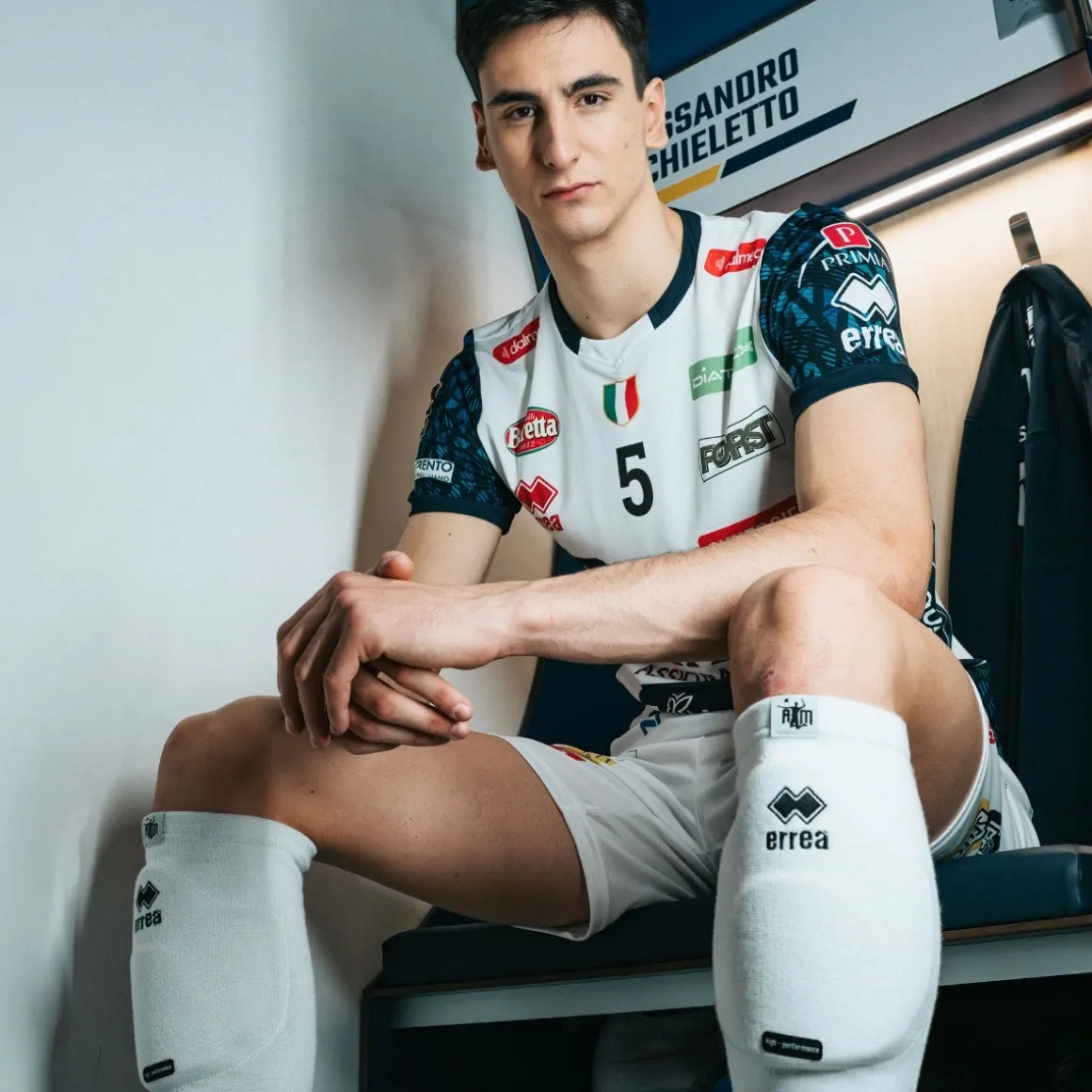 Genouillère Tokyo pour Alessandro Michieletto