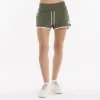 Short essentiel pour femmes SS25